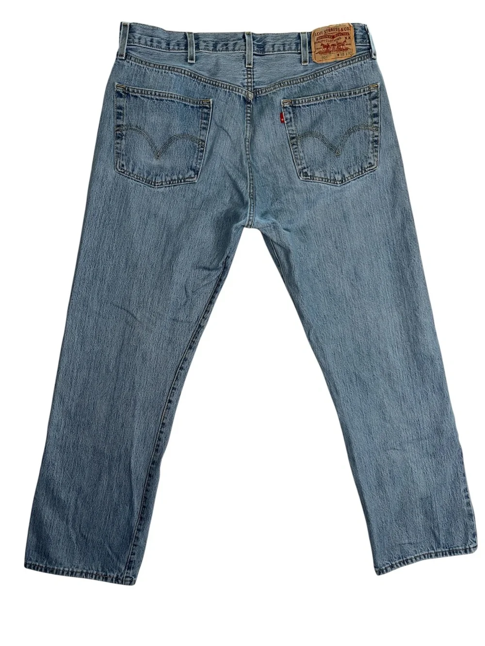 Vintage Levi’s 501 Button Fly Jeans Men’s 38x32 100% Cotton Light Wash Straight